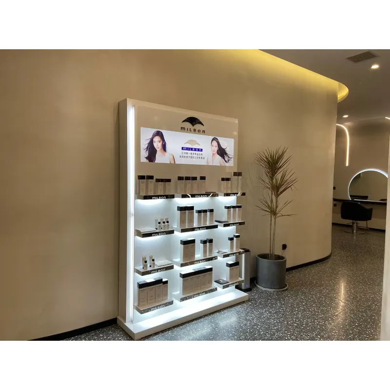 Makeup Showcase Retail Shop In - огляд і ціна Interior Design Nail Salon