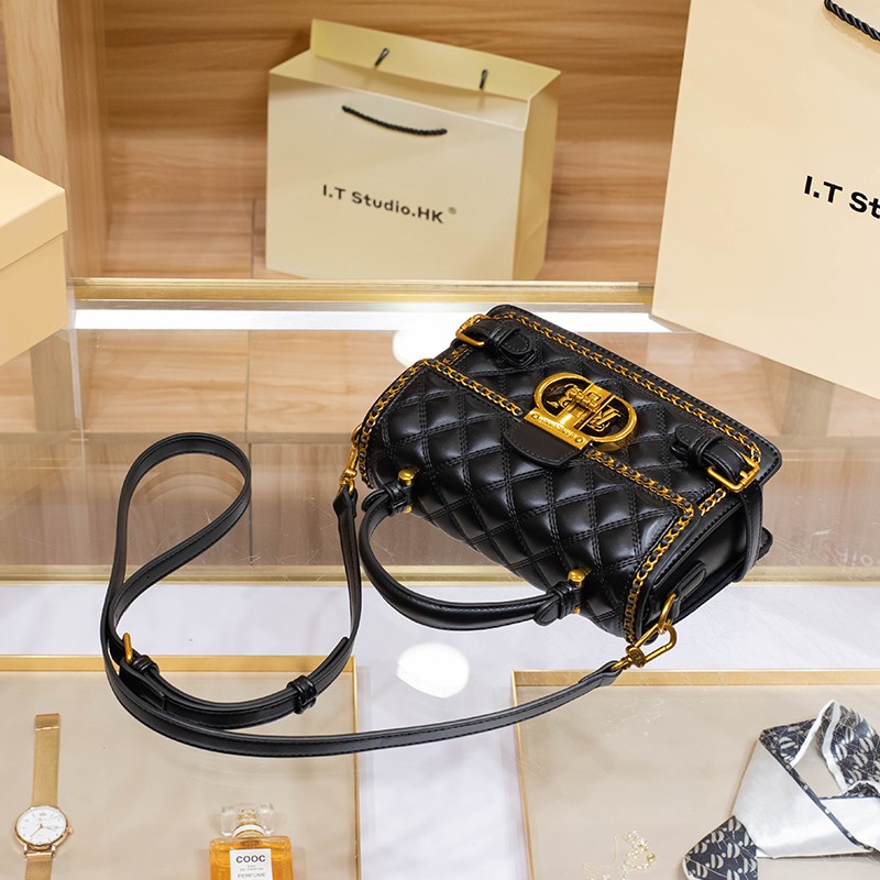 Women's handbag genuine diamon - огляд і ціна Interior Design Grid